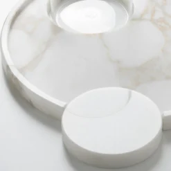 Set da ingresso in marmo bianco