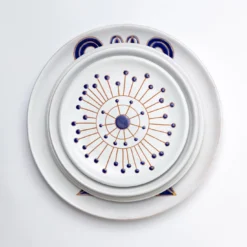 Set da pranzo Dame e Cavalieri Mariano in ceramica