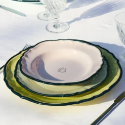 Set da pranzo Monogram Rosa Poudrè in ceramica