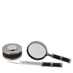Set di accessori da scrivania Galucharme #2 di Nino Basso