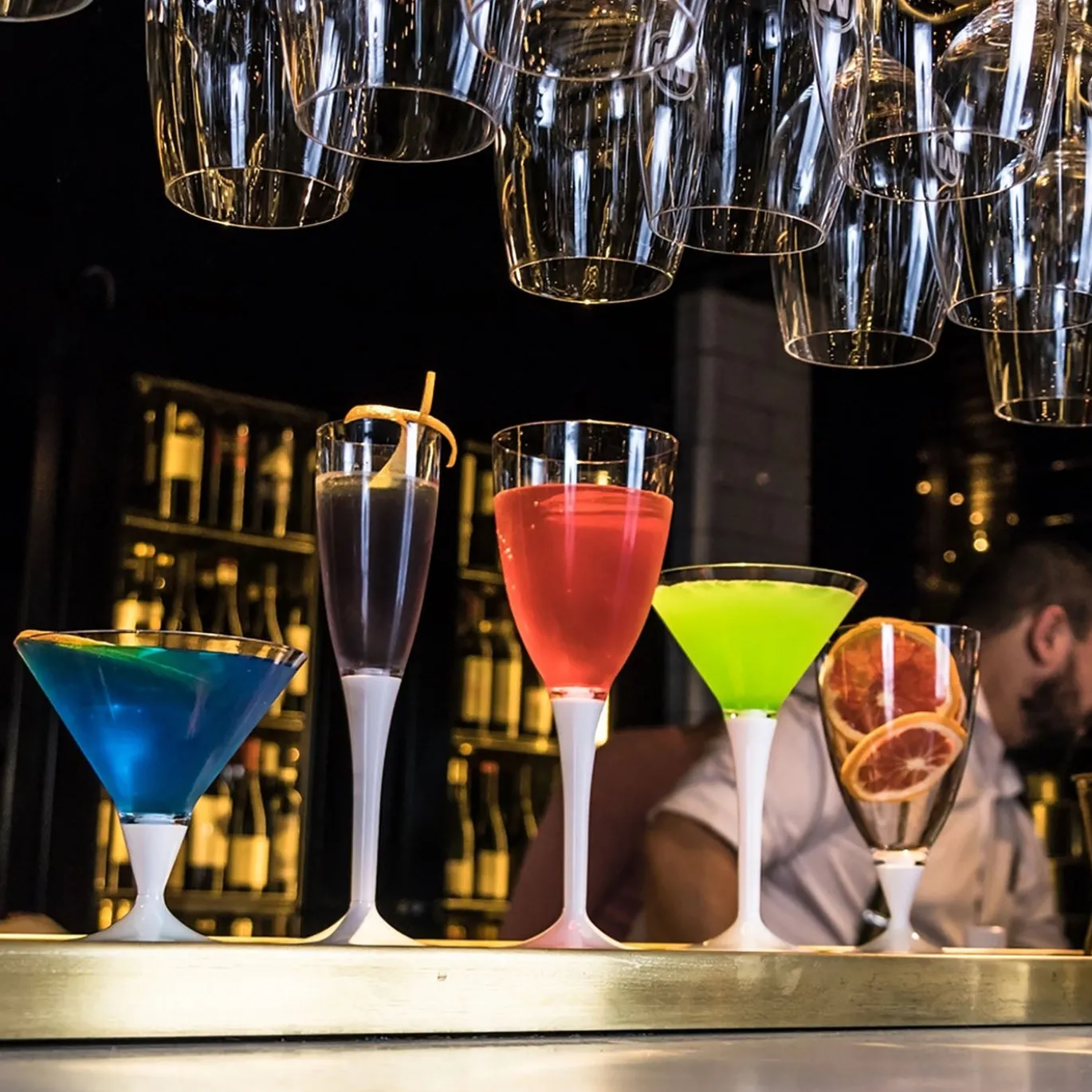 Set di 6 bicchieri da martini con stelo bianco