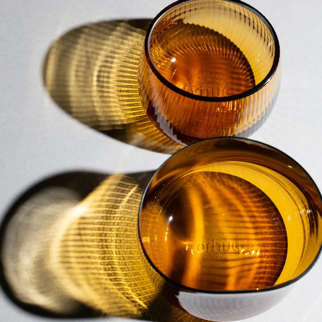 Set di 2 bicchieri grandi Stilla Liquida Giallo Ambra Di Federico Peri