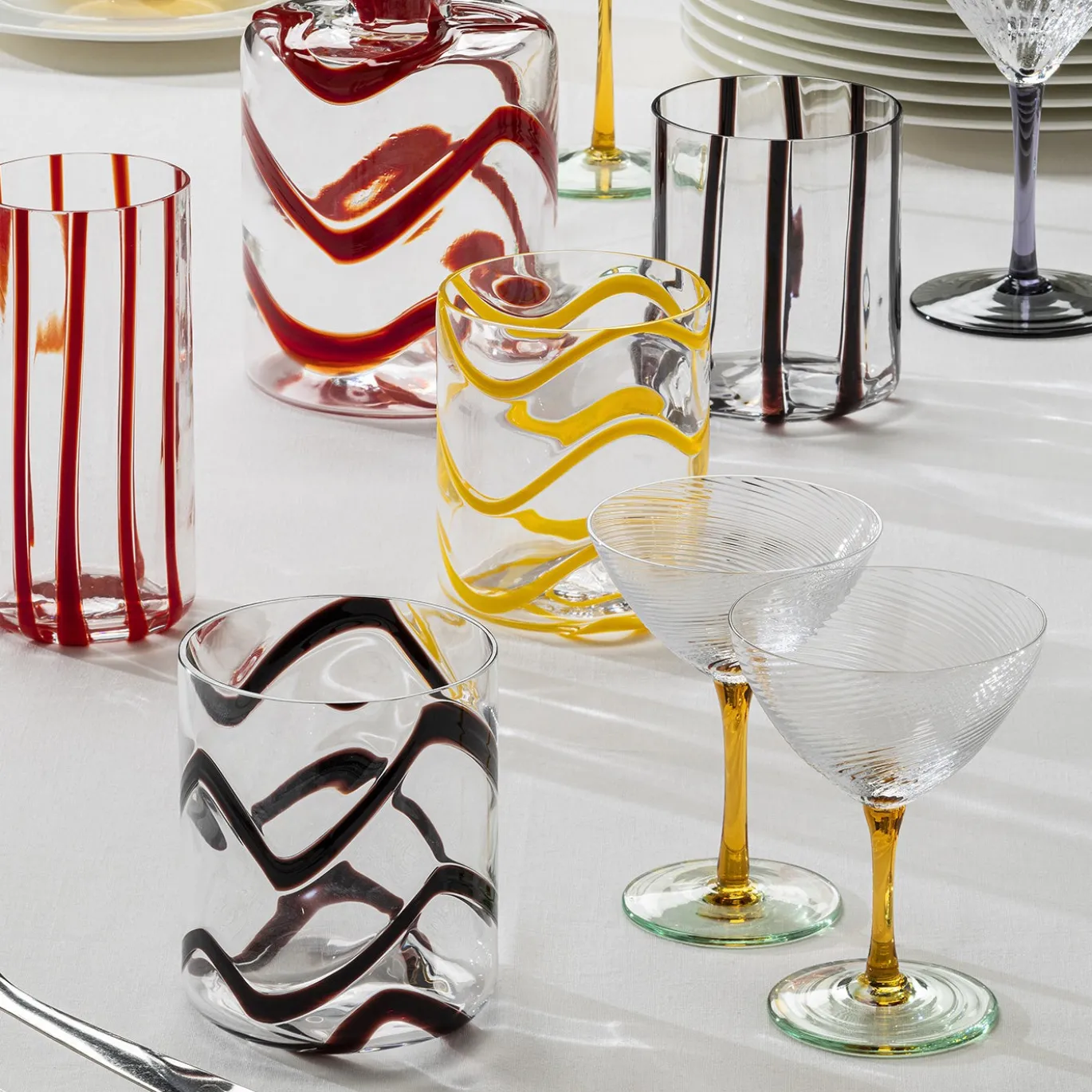 Set di 6 bicchieri tumbler Cyrcus Esse in vetro di Murano nero e trasparente