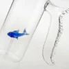 Set di brocca Little Blue Fish e quattro bicchieri arrotondati Little Blue Fish