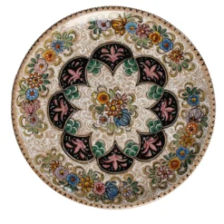 Set di Due Piatti Decorativi in Ceramica Policroma #1