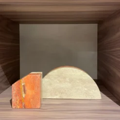 Set di 2 Fermalibri D-ENDS in Travertino Romano e Persiano