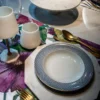 Set di 2 grandi piatti in marmo Arabescato satinato