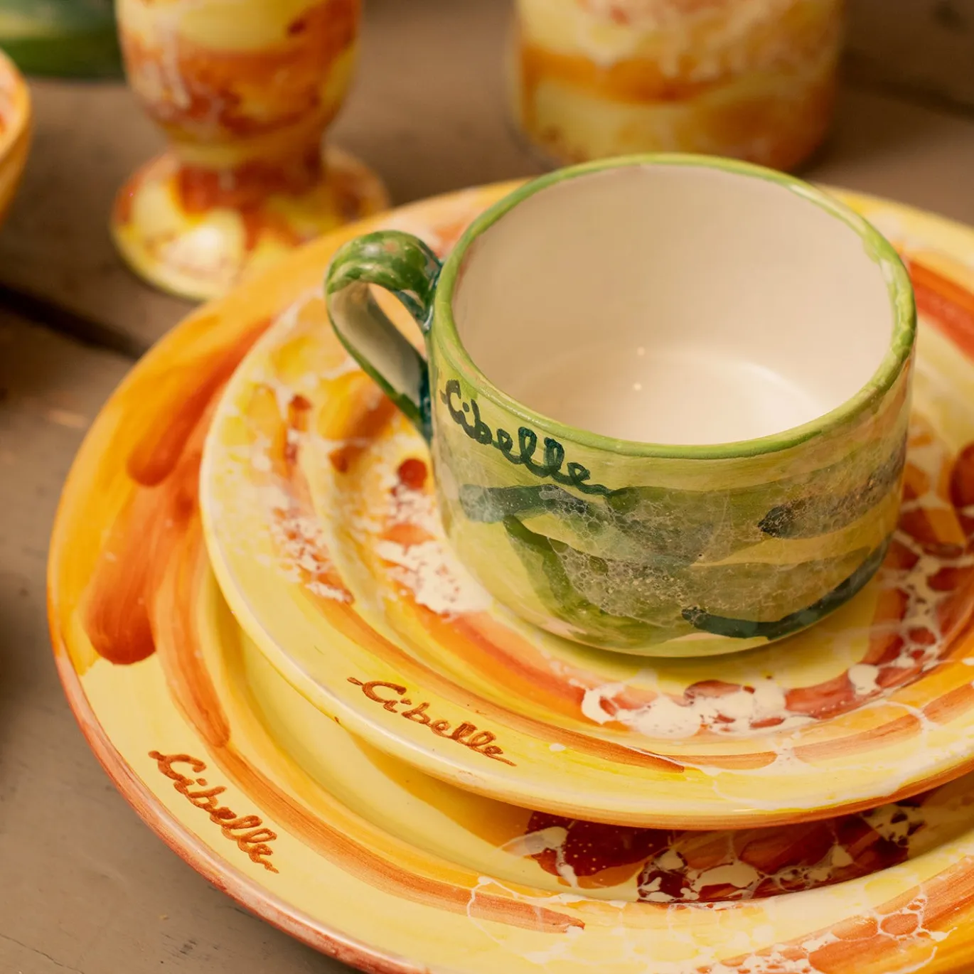 Set di 4 piatti da cena in ceramica con motivo in marmo giallo