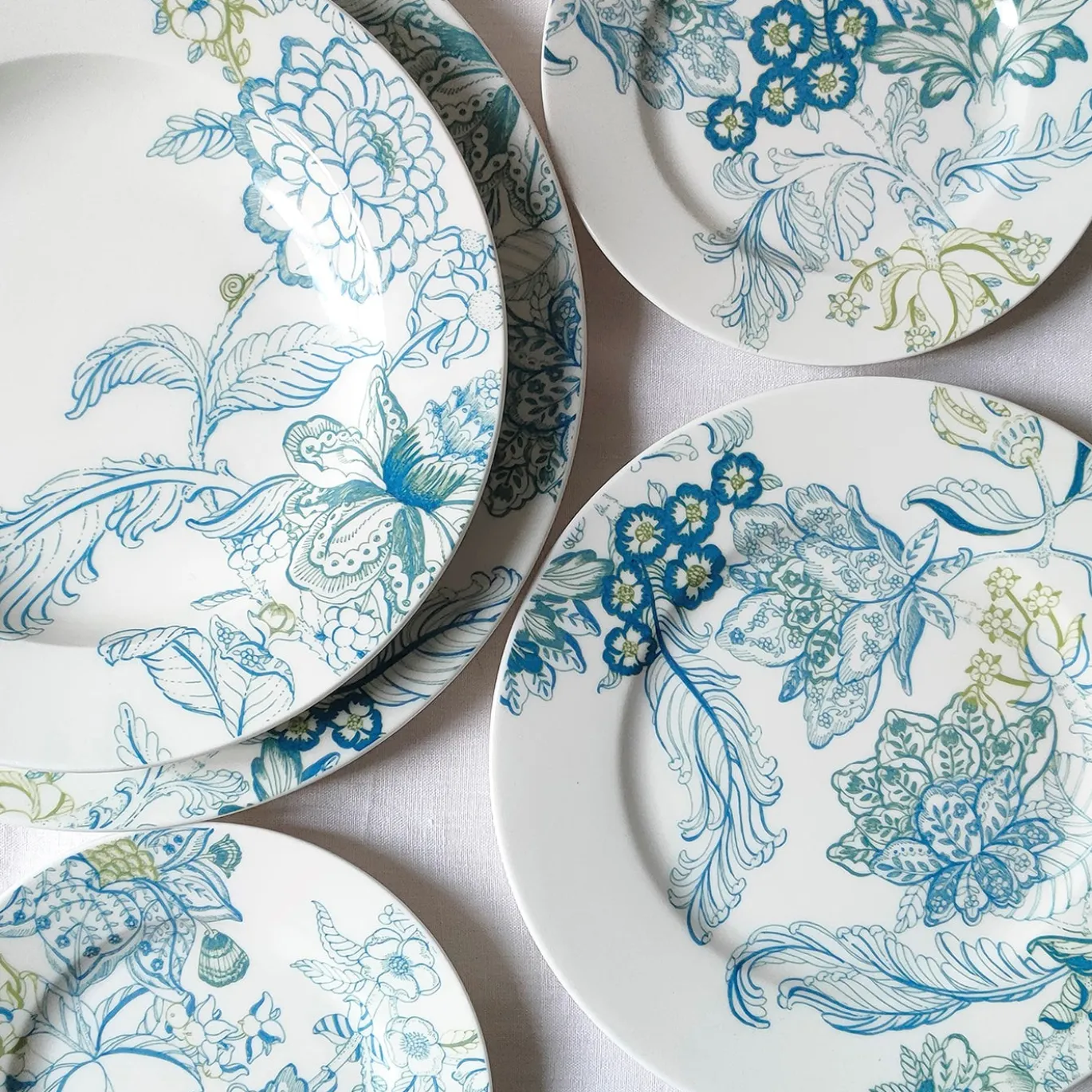 Set di 2 piatti da pane in porcellana Florian blu chiaro e verde