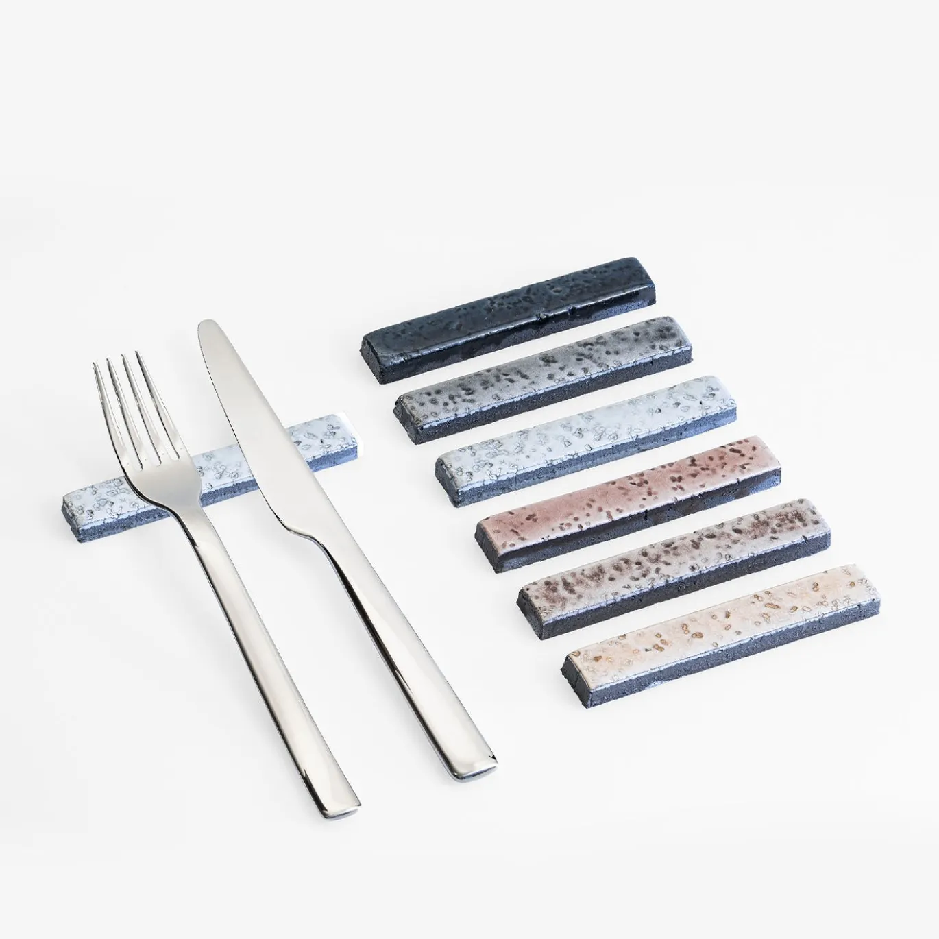 Set di 8 poggia posate Stilo Piombo in ceramica vetrificata smaltata
