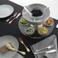 Set di posate dorate da 12 pezzi
