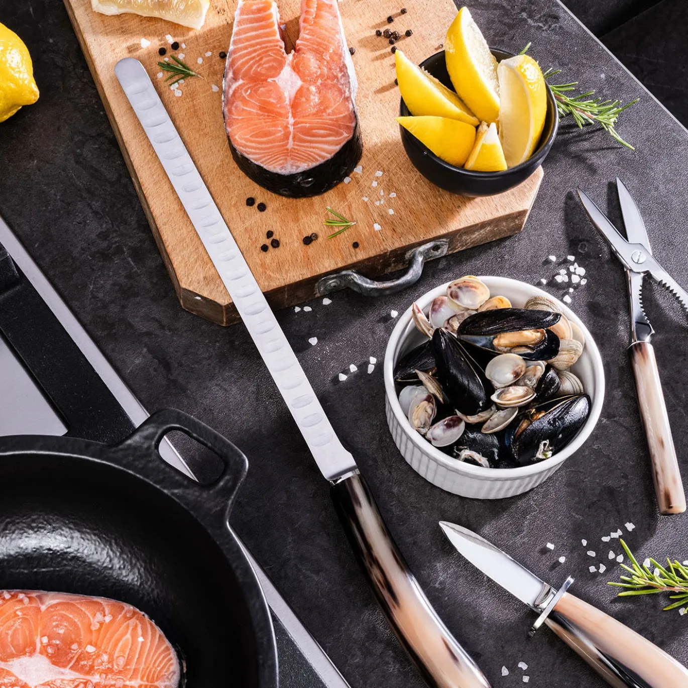 Set di posate Fish and Shellfish Deluxe in corno naturale