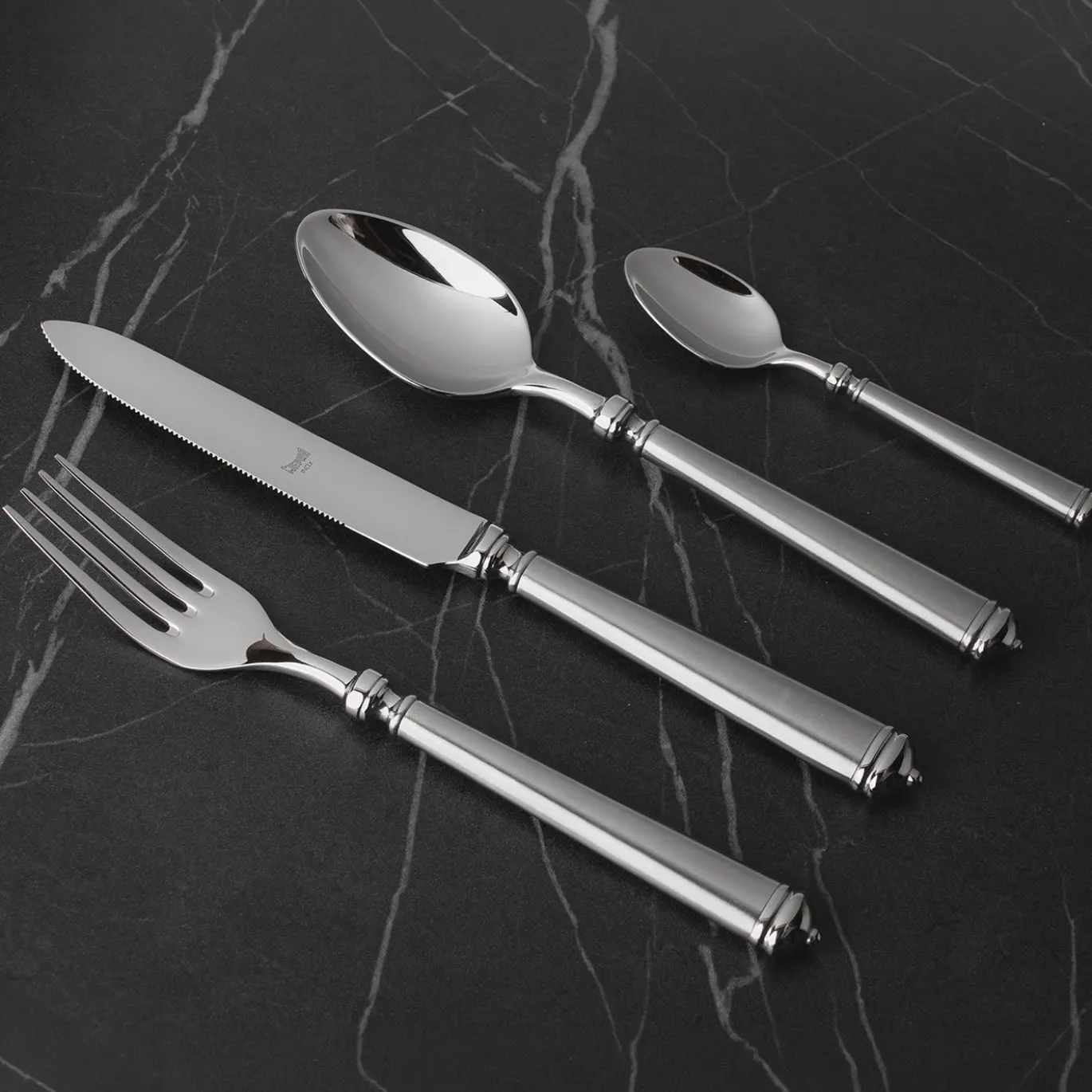 Set di 5 posate Luce in acciaio inossidabile argentato