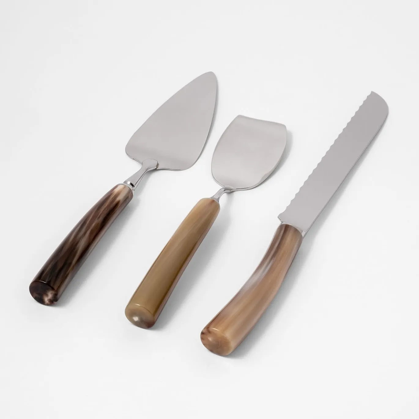 Set di posate per dolci in corno naturale