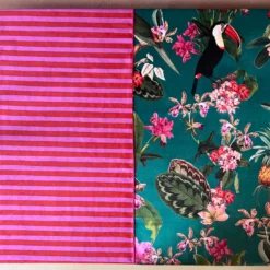 Set di 2 runner tropicale e a righe rosa