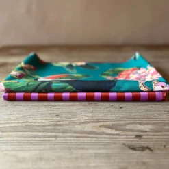 Set di 2 runner tropicale e a righe rosa