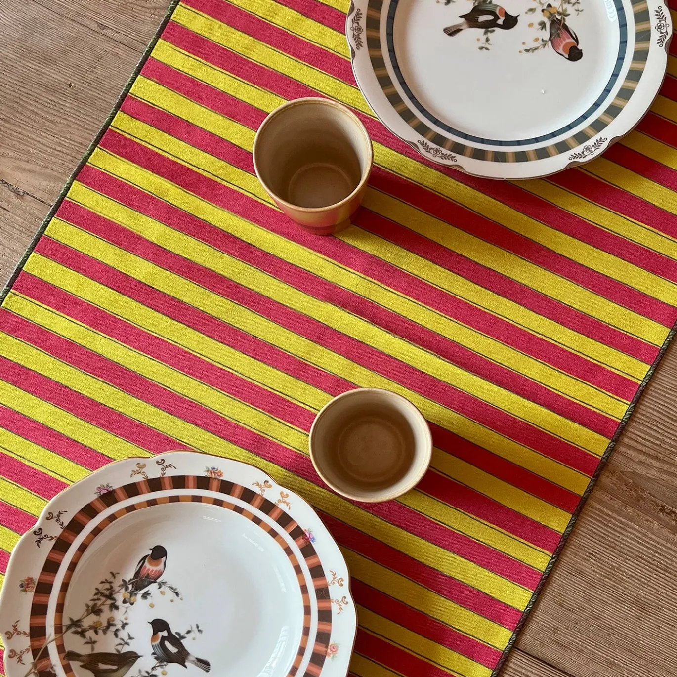 Set di 2 Runner Tropicale e a Righe Gialle