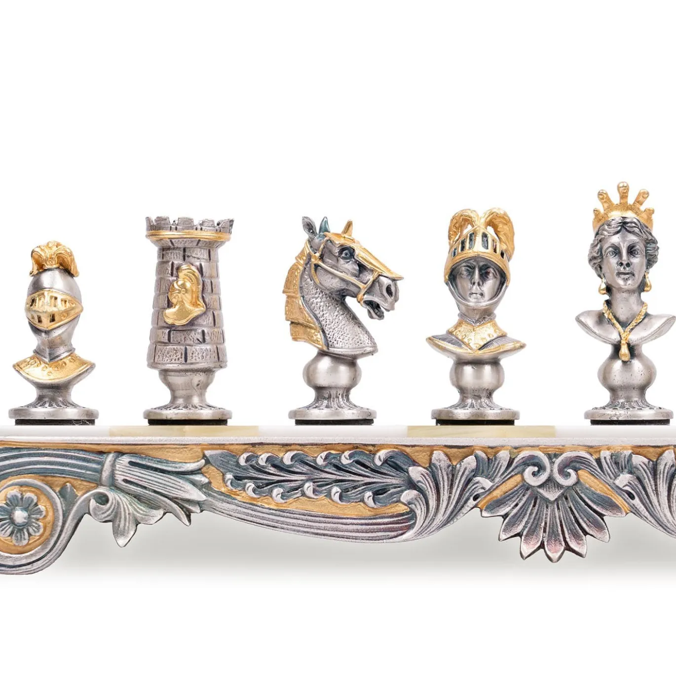Set di Scacchi Medievale in Bronzo