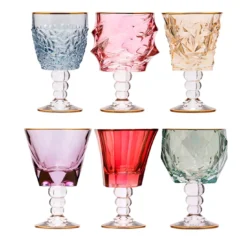 Set di sei calici assortiti