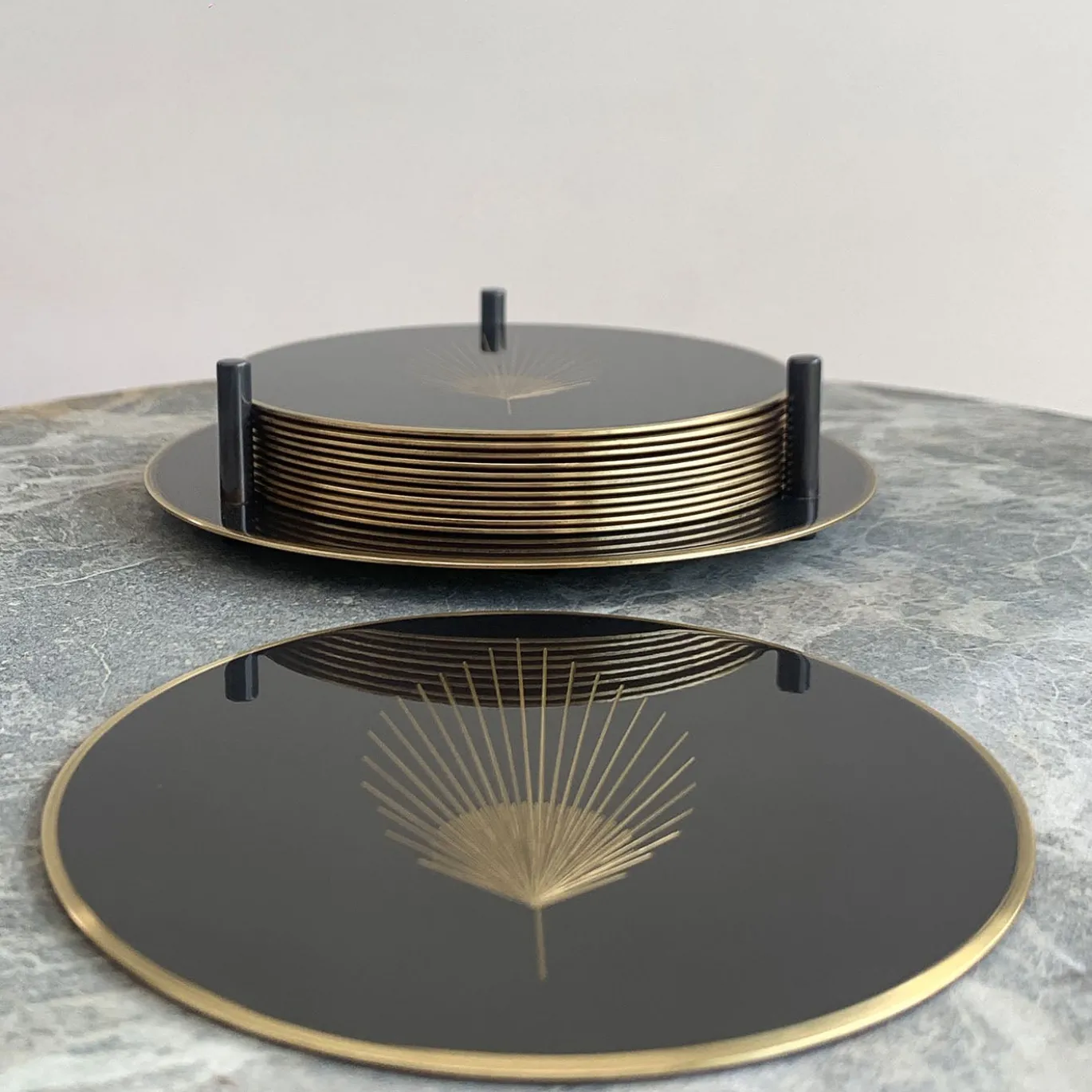 Set di 6 sottobicchieri Phoinix in ottone brunito