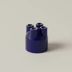 Set di 4 Tazze e Piattini Scultorei UUUUccio in Ceramica Lucida Cobalto