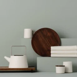 Set di 2 tazze in ceramica bianca con due infusori