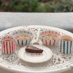 Set di 6 tazze rosse in ceramica