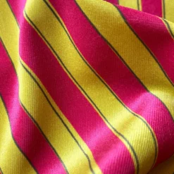 Set di 4 tovagliette a righe gialle e fucsia