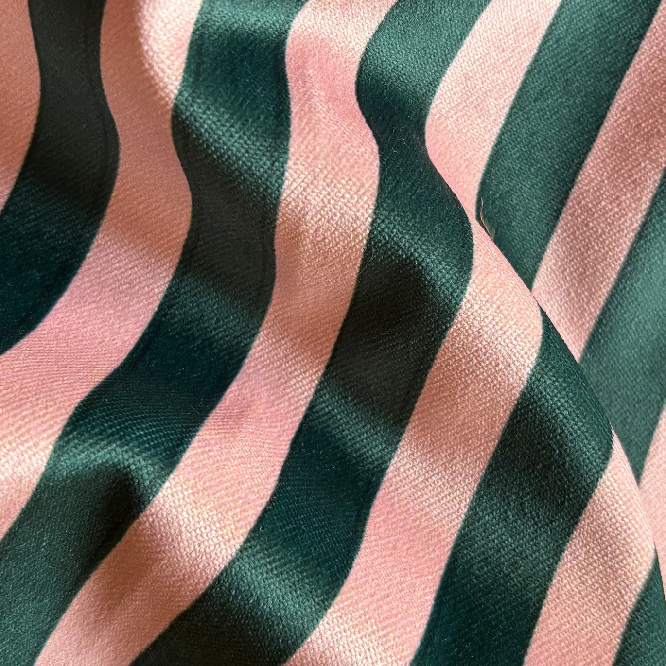 Set di 4 tovagliette a righe rosa e verdi