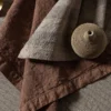 Set di 6 tovaglioli quadrati Brezza in lino con tonalità terra