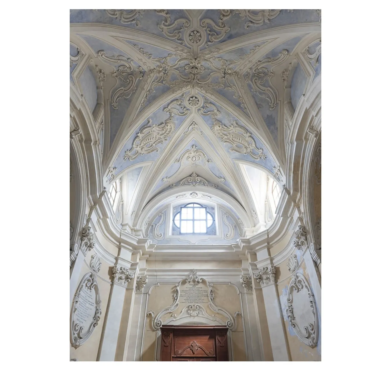 Soffitto a volta della chiesa di Santa Teresa Stampa fotografica
