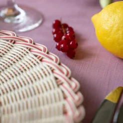 Sottopiatto in midollino bicolore in rosa geranio
