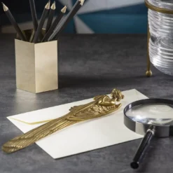 Tagliacarte a forma di angelo