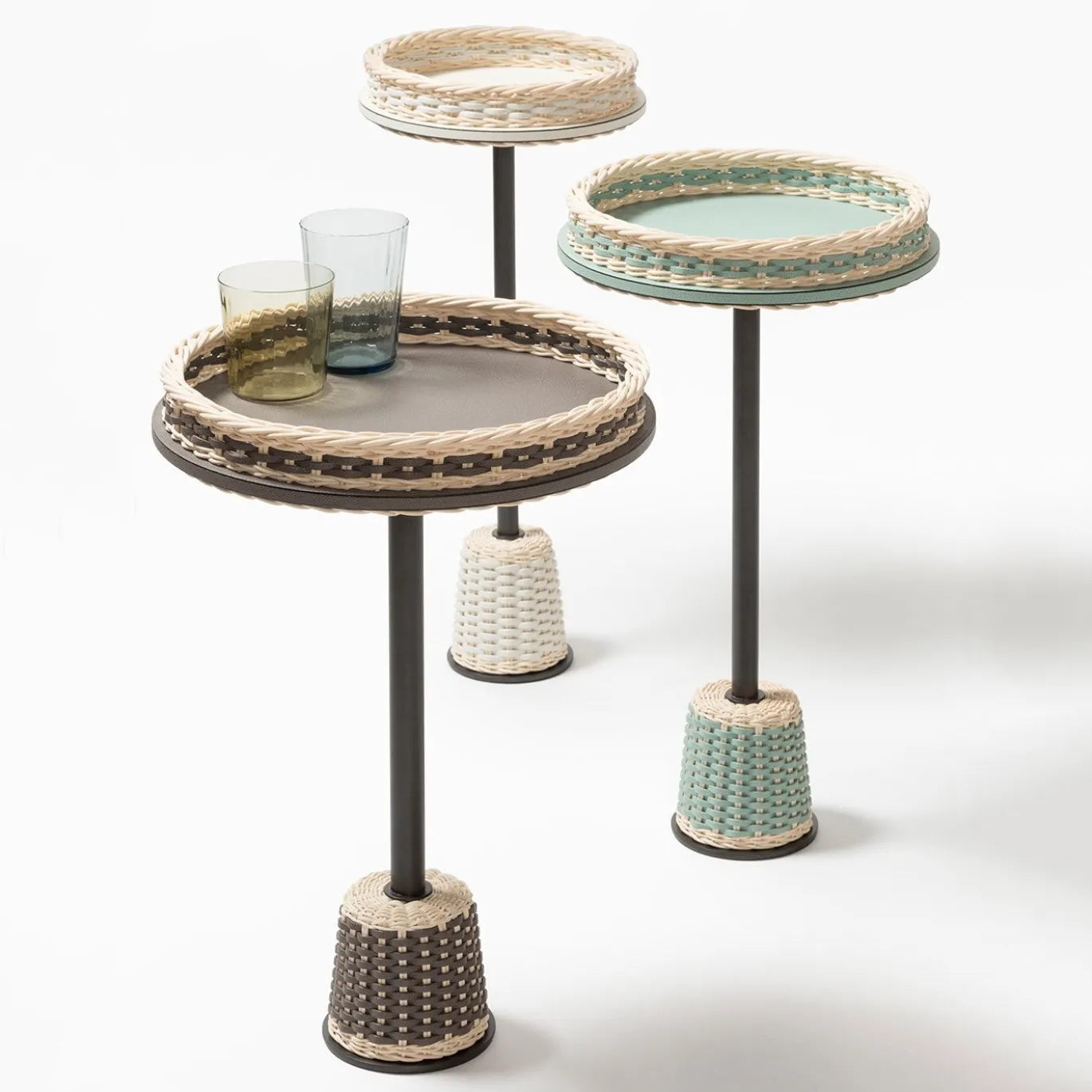 Tavolino Matisse in pelle e rattan - Piccolo