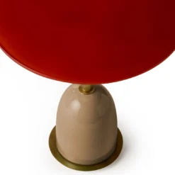 Tavolino Pins rotondo in ceramica e vetro rosso