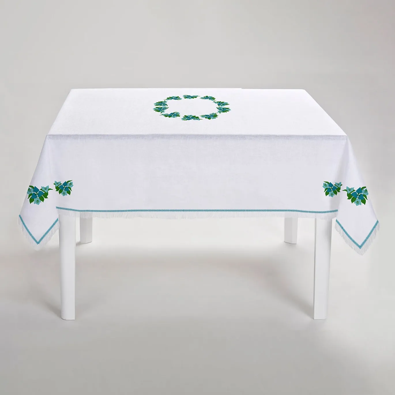 Tovaglia in lino Bougainville bianca e azzurro chiaro
