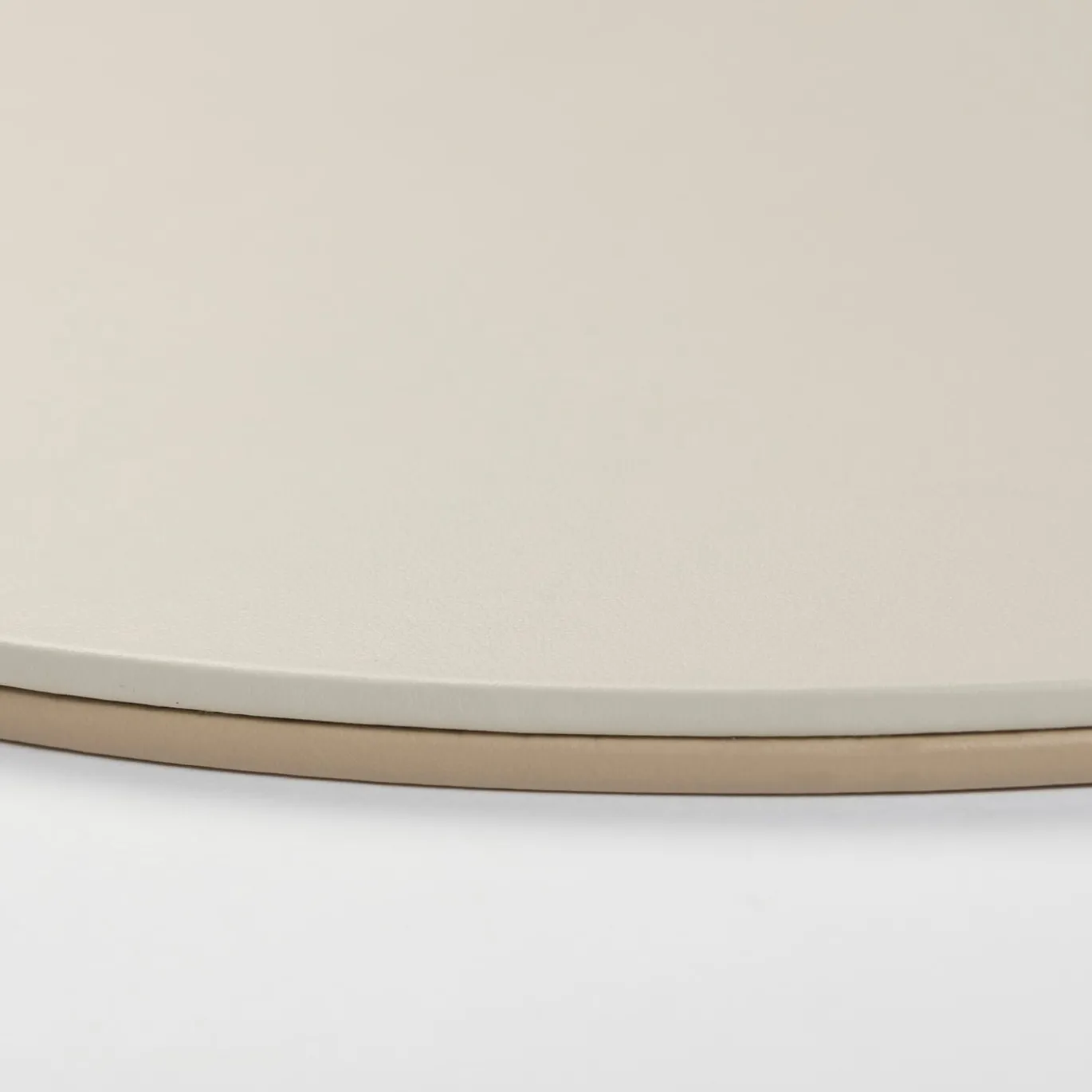 Tovaglietta ovale Mondrian Capuccino Beige e Luna White