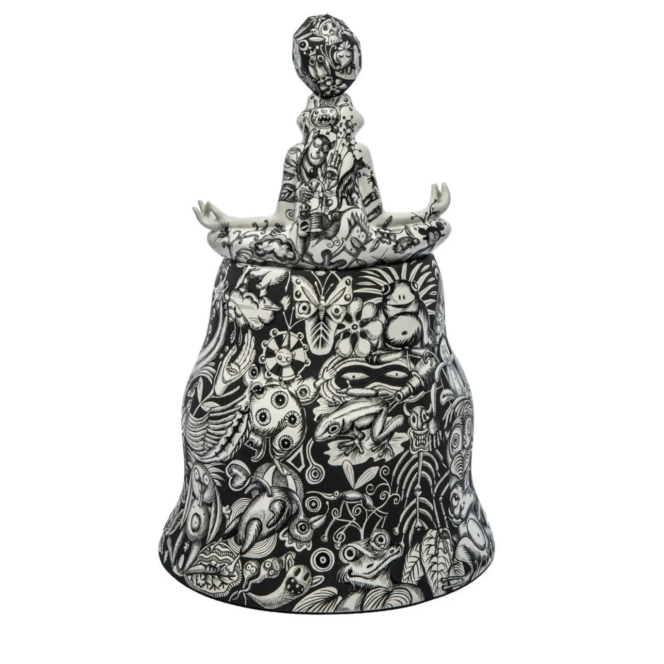 Tra la scultura in ceramica