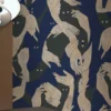 Uno, Nessuno Camouflage Scuro Wallpaper