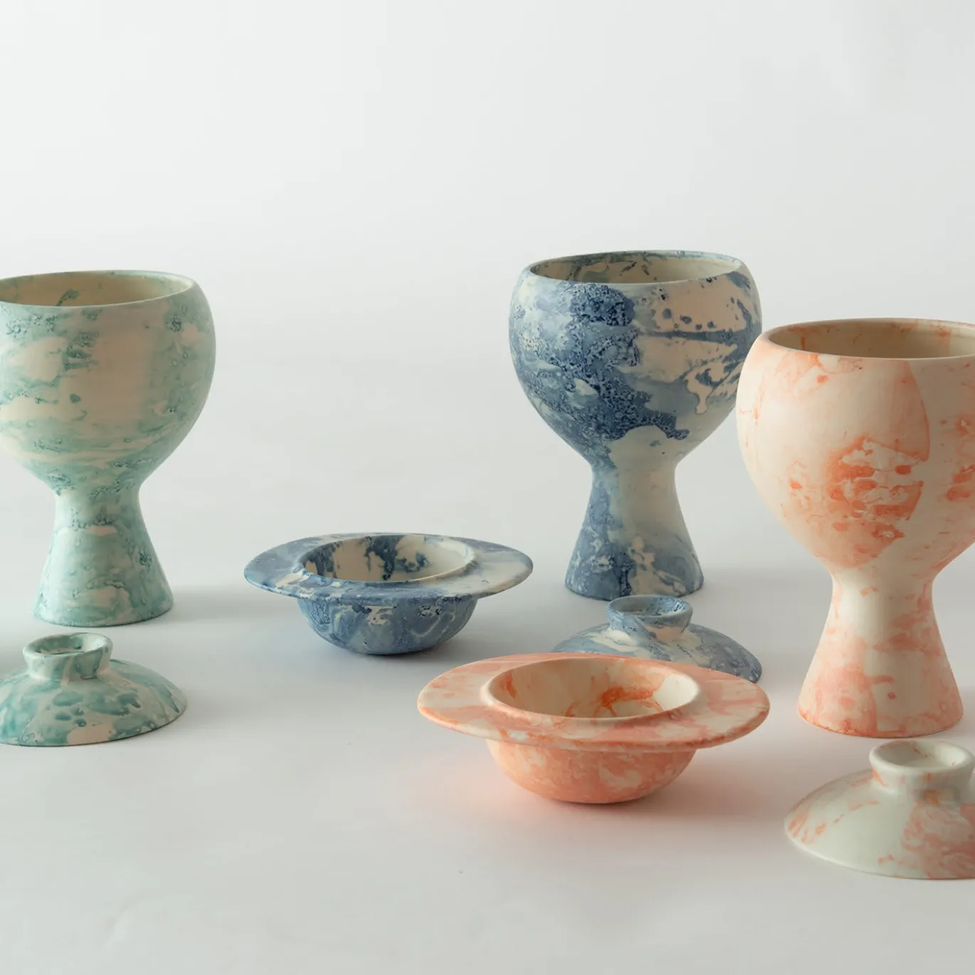 Vaso di erbe Graal bianco e arancione