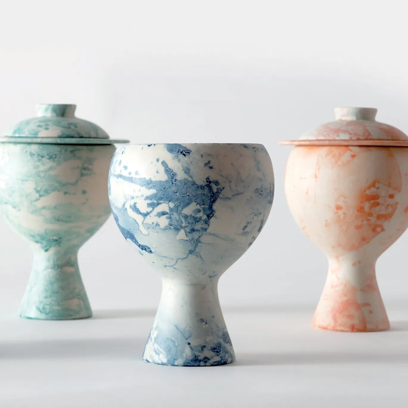 Vaso di erbe Graal bianco e arancione