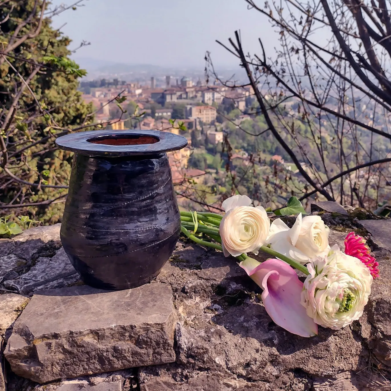 Vaso nero grande