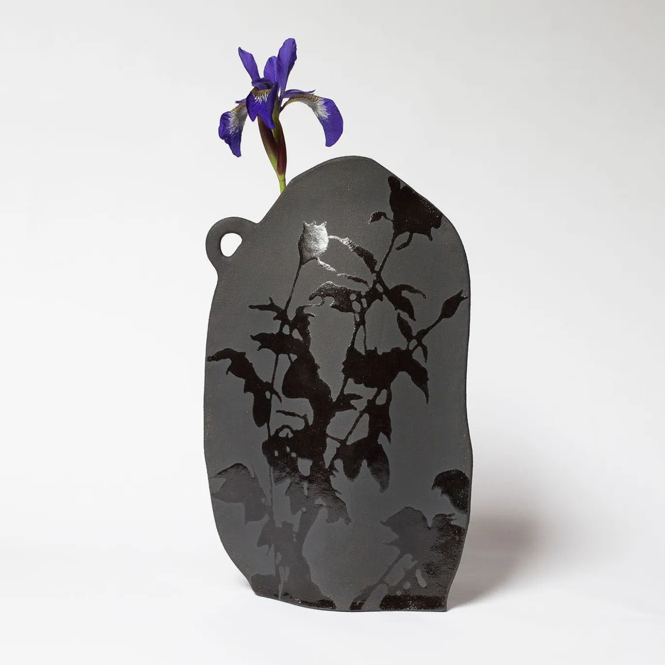 Vaso Ombra in gres nero con dettagli lucidi #2