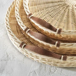 Vassoio rotondo Peonia piccolo con manici in pelle beige