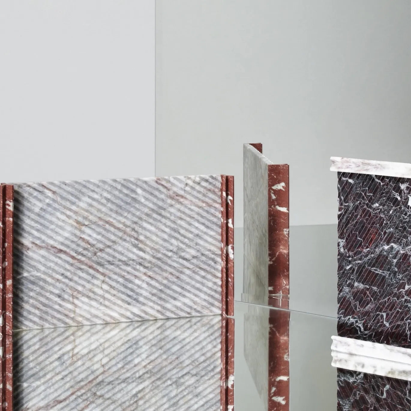 Versi Big Tray di Patricia Urquiola