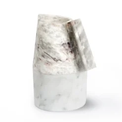 Versi Carafe Small A di Patricia Urquiola